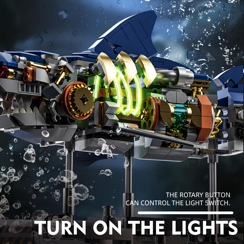 Ocean Explorer 687-Piece Blue Shark Model Building Kit with Lighting and Display Bracket Adopts ABS Material, Multi-Joint Linkage Mechanism, STEM Educational Toys Suitable for Ocean Lovers
